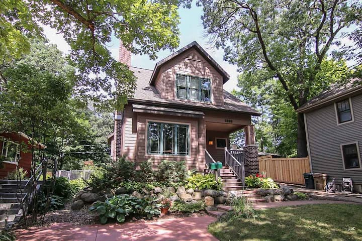 2 Story Bungalow Monroe St Area