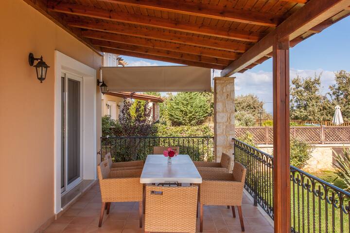 Villa Chloe – Gerani Villas with private pool gallery image 4