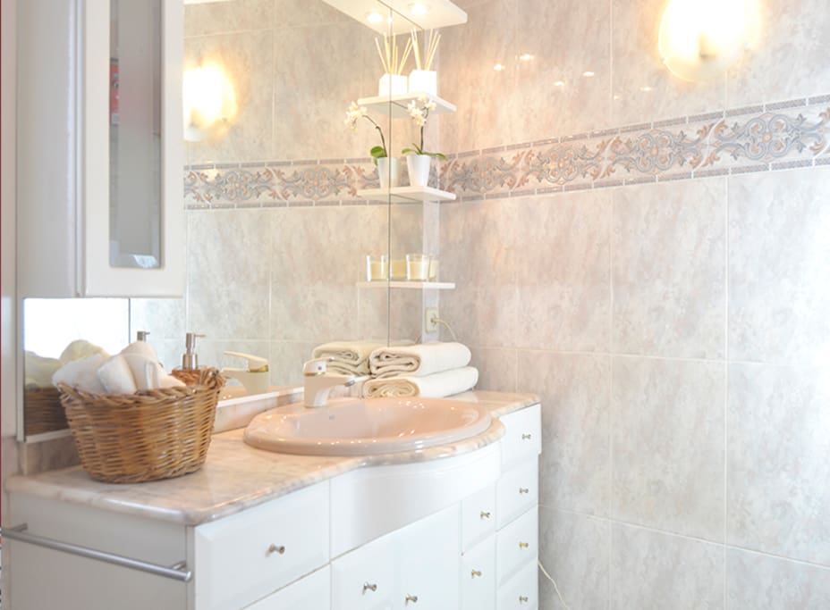 Baño completo.