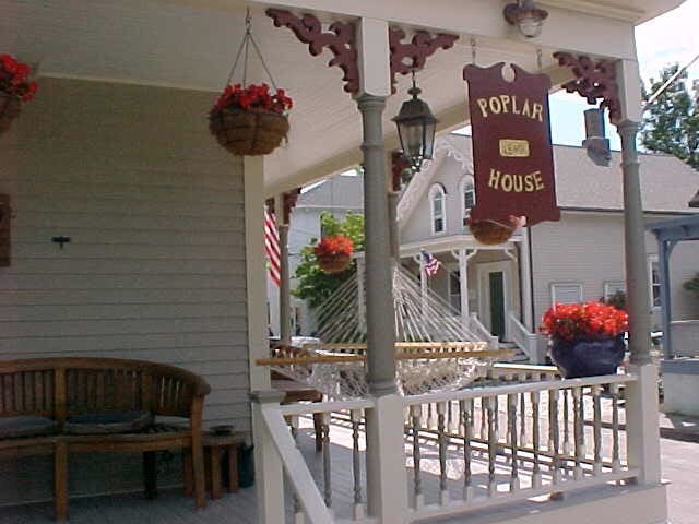 Folk Fest 4 night min. A suite. Vacation Season!