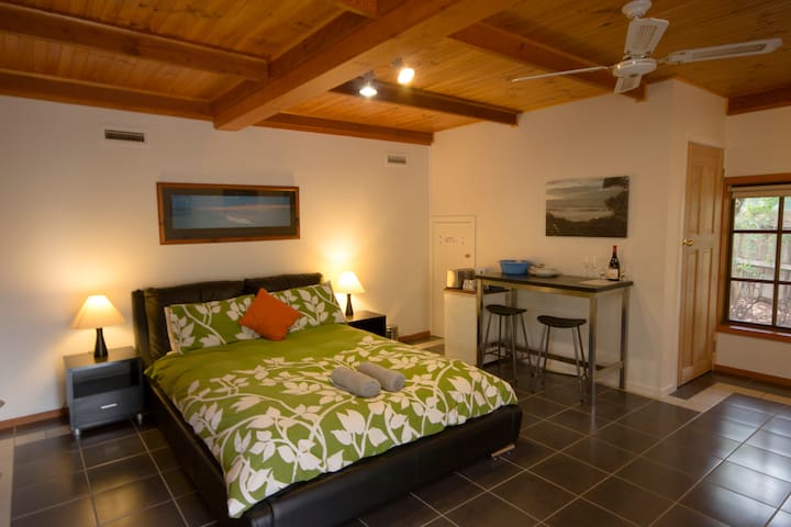 Cedar Haven close to surf beach and Great Ocean Rd