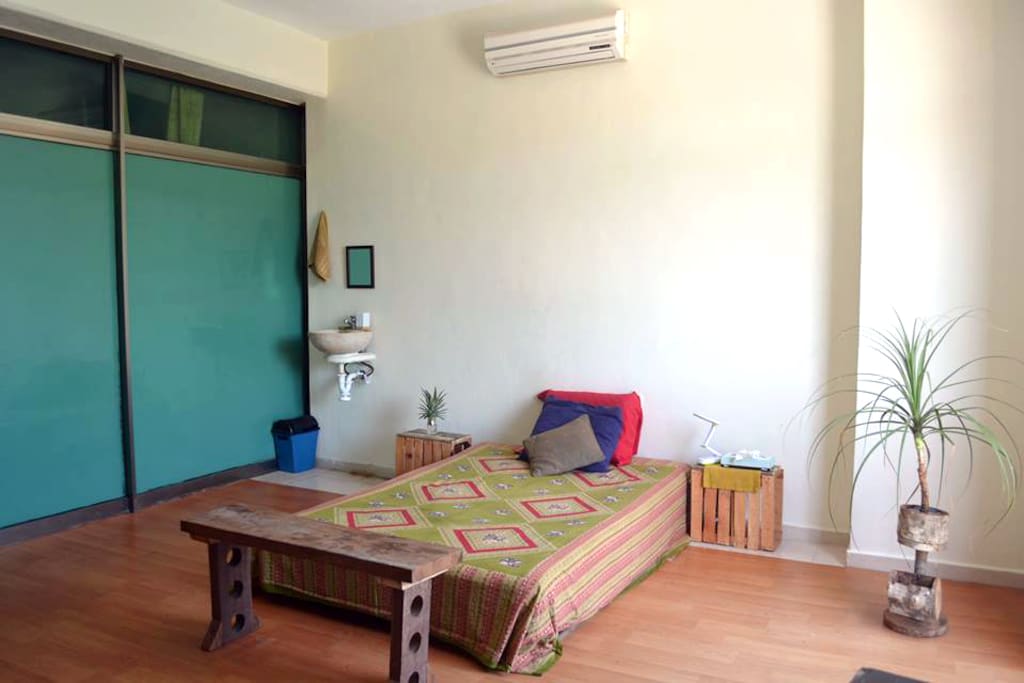 Spacious room with everything you need for a perfect stay.