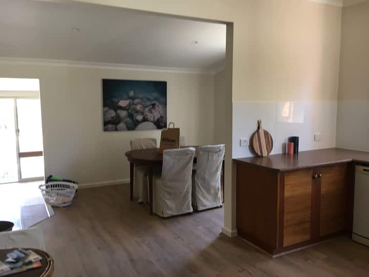 6 Best Airbnb Vacation Rentals In Deniliquin, Australia Updated 2024 Trip101