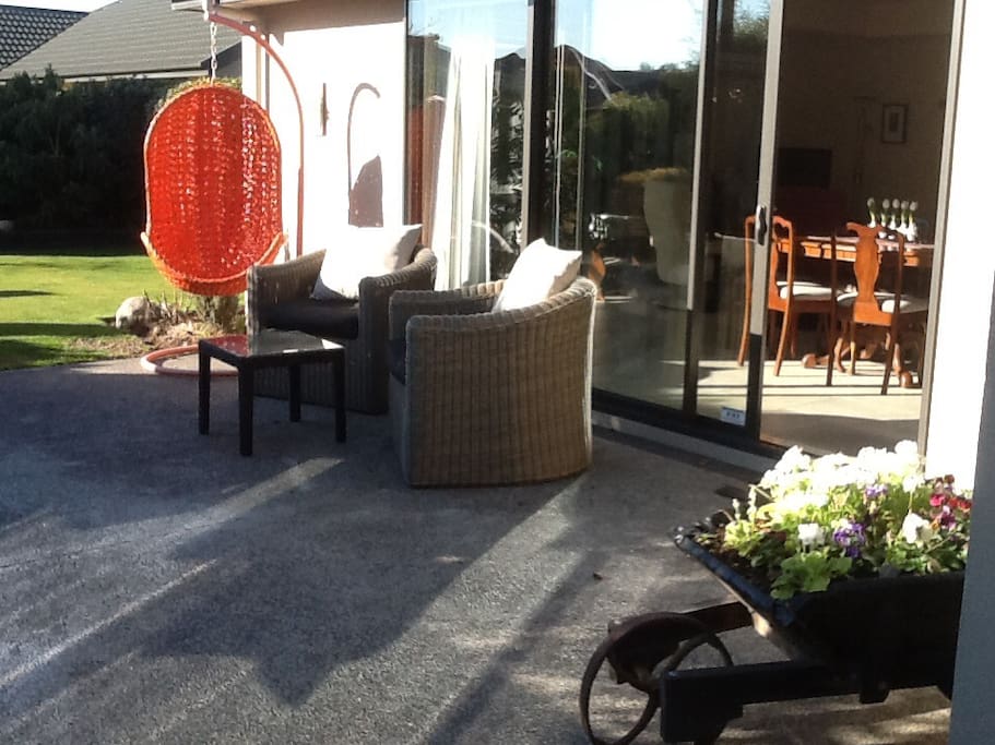 Indoor/outdoor living.Sunny and sheltered.