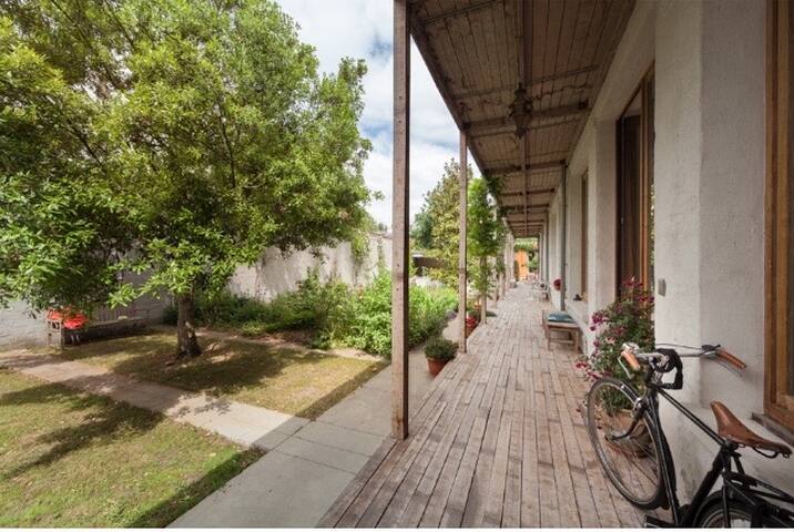 green paradise near central station gallery image 3