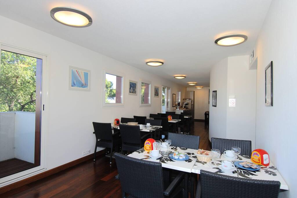 location-antibes-apparthotel-o