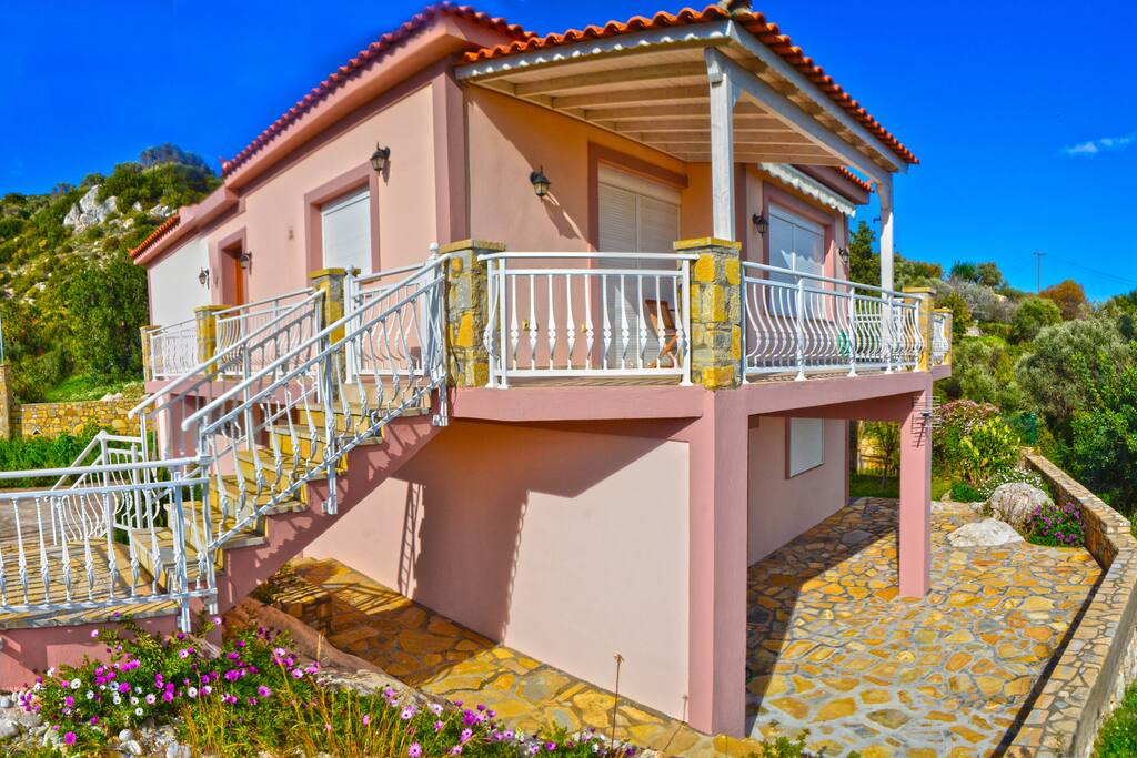 Exterior view of both upper and lower level verandas