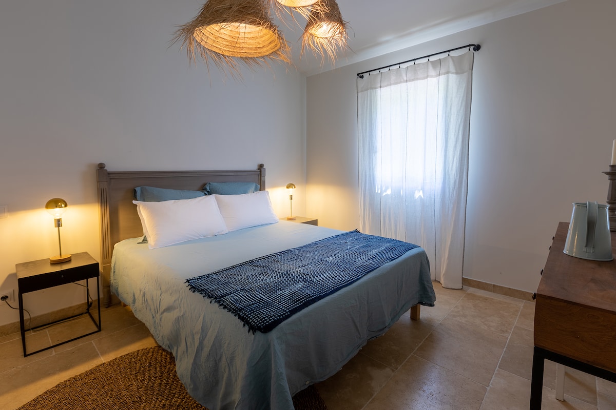 Dhoma e gjumit 3, me ajër të kondicionuar