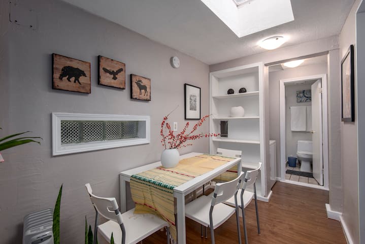 1-Bedroom Suite in West Vancouver