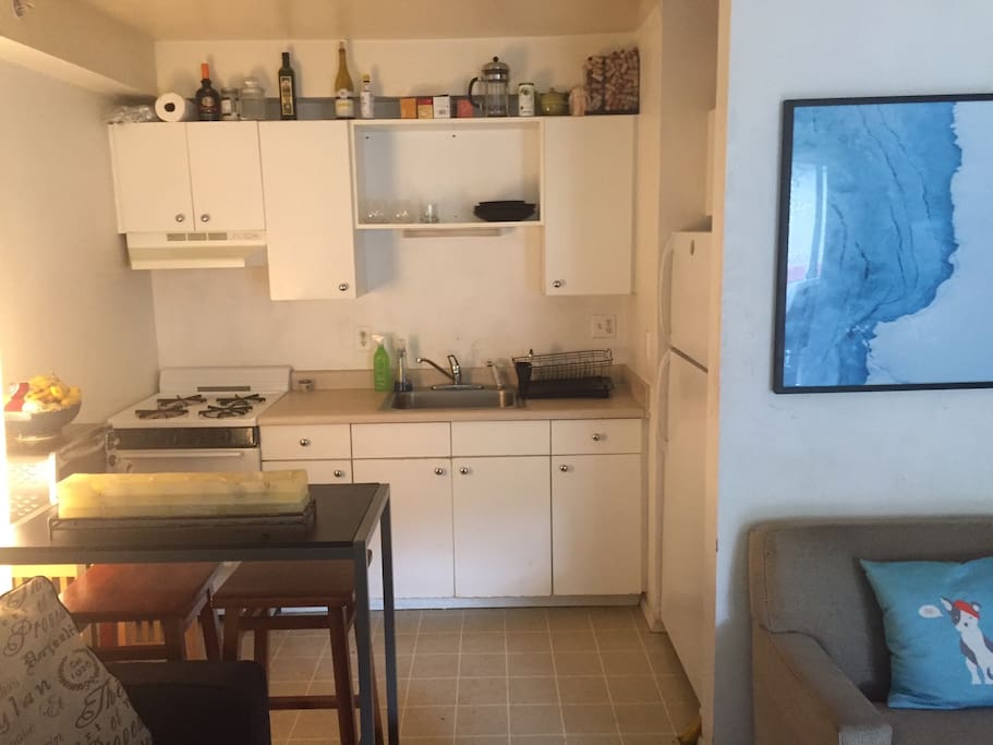 Fully stocked kitchenette with all tools to make even the most complicated of meals.