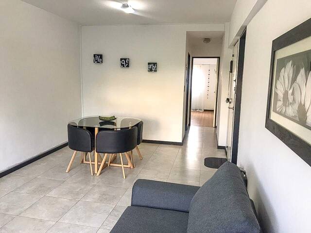 Corrientes luminoso y verde