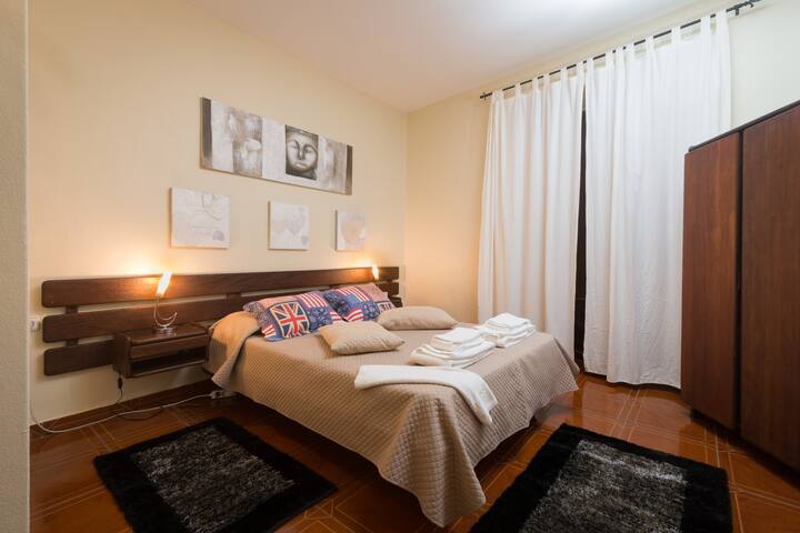 Quarto Duplo com varanda e WC