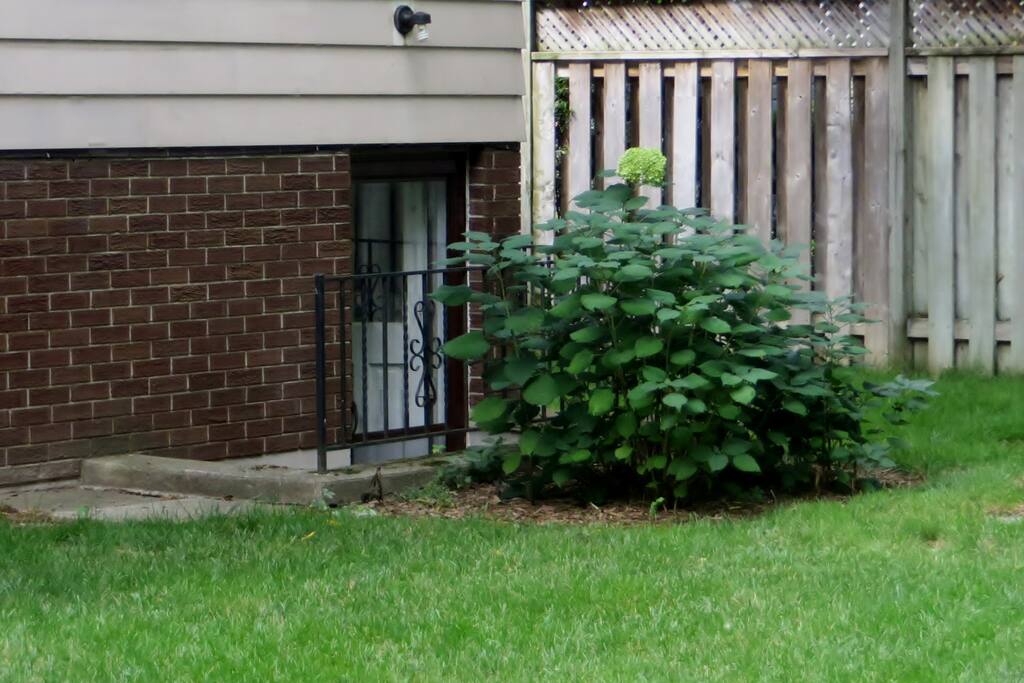 Private Entrance at Back
