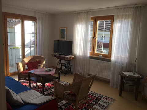 Top Airbnb: Haus Schmid SEEnah, Langenargen in Langenargen