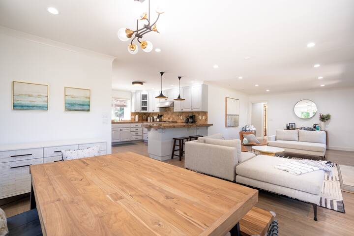 Modern Designer Home/ Palo Alto Weekly Promotion gallery image 3