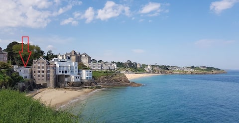 Successful Airbnb property: Beachfront Space in Archidiocèse De Rennes, Dol Et Saint Malo