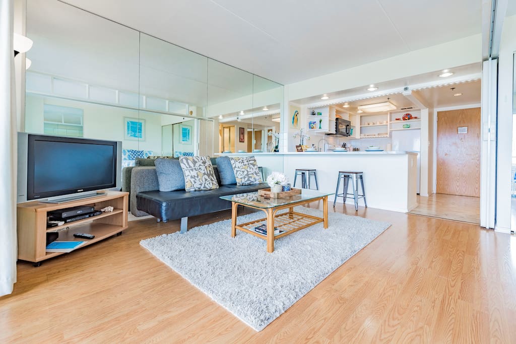 Living room with queen size sleeper sofa