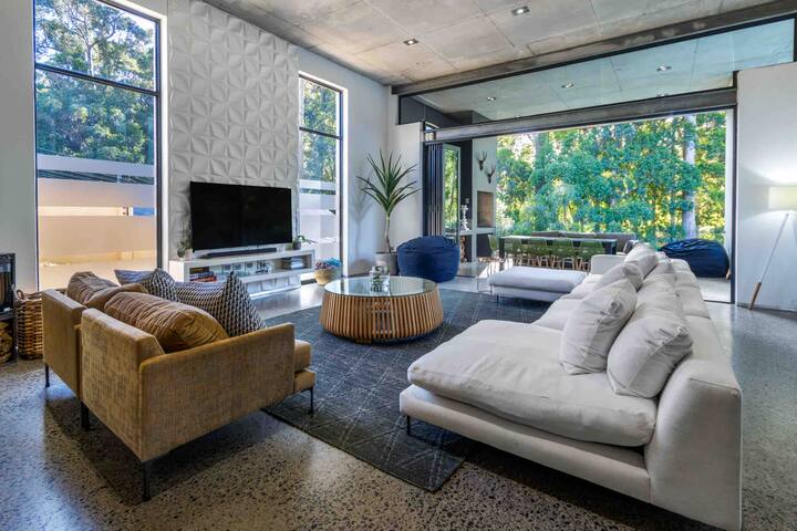 Modern, Exquisite, Relax