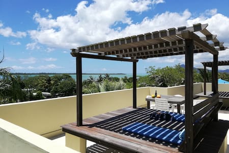 Studio 1 Endless Ocean & Mountain views