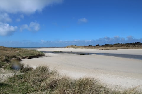 House 400 m from the sea