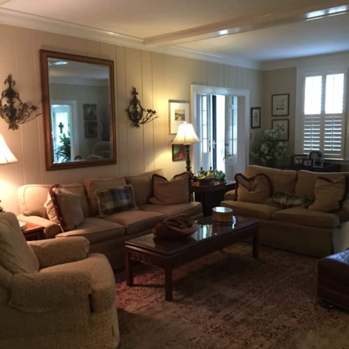 1930's Cape Cod Style Home On Pond - Columbia, SC