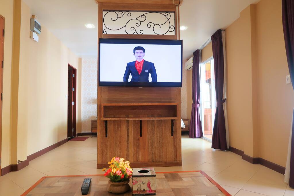 TV