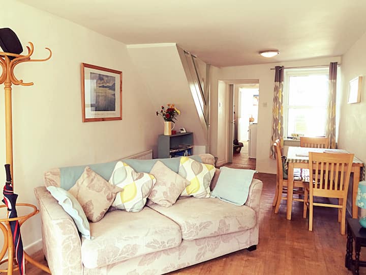 Cosy Cottage in Lovely Market Town Houses for Rent in Ulverston