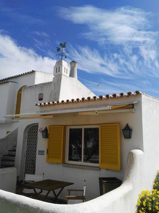 Pateo frente/Frontyard