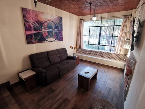 Top Airbnb: Beautiful colonial house with a great location in Naucalpan De Juárez