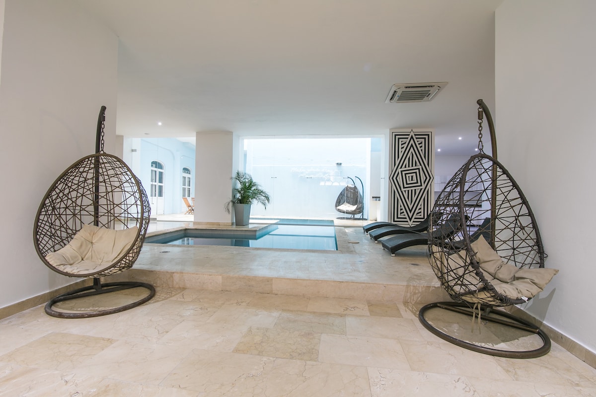 Cartagena stay, feature 2