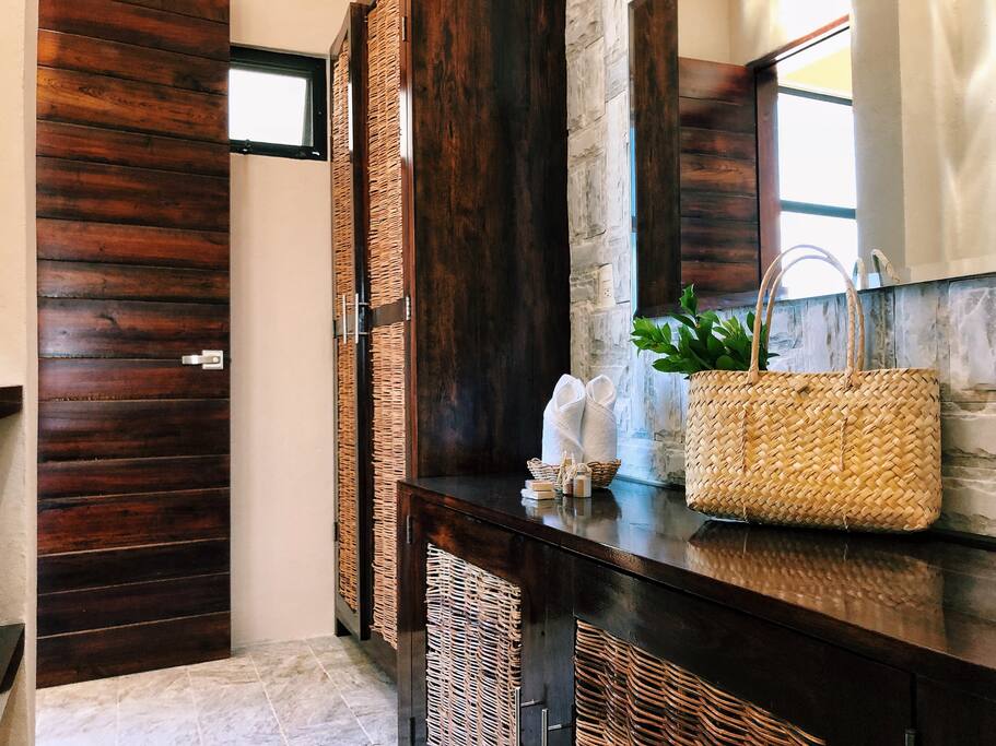 Detalis on the bathroom with local materials