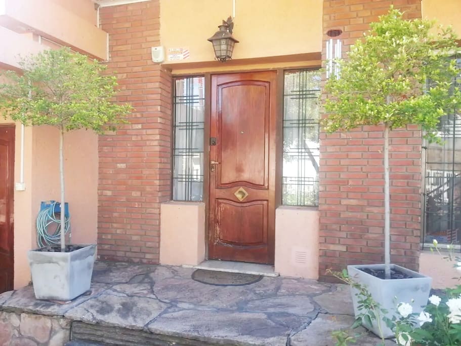 El frente de la casa