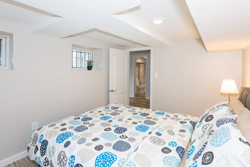 Large bedroom #1 with queen bed