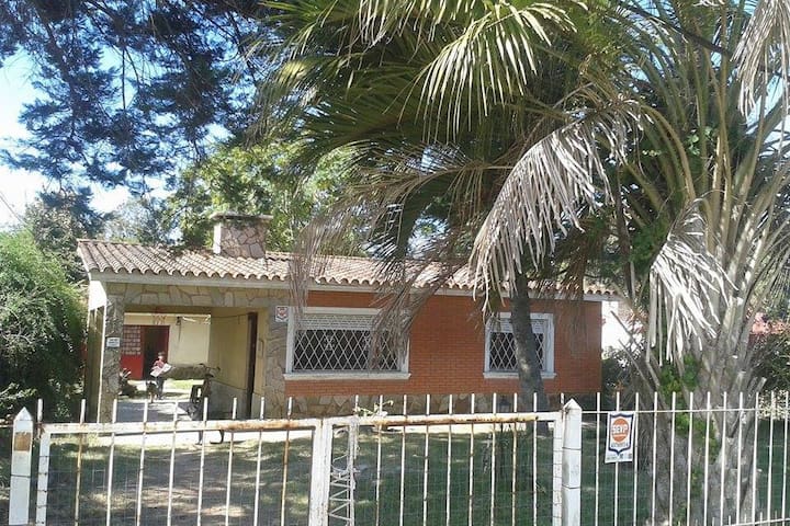 Casa a una cuadra de la playa..