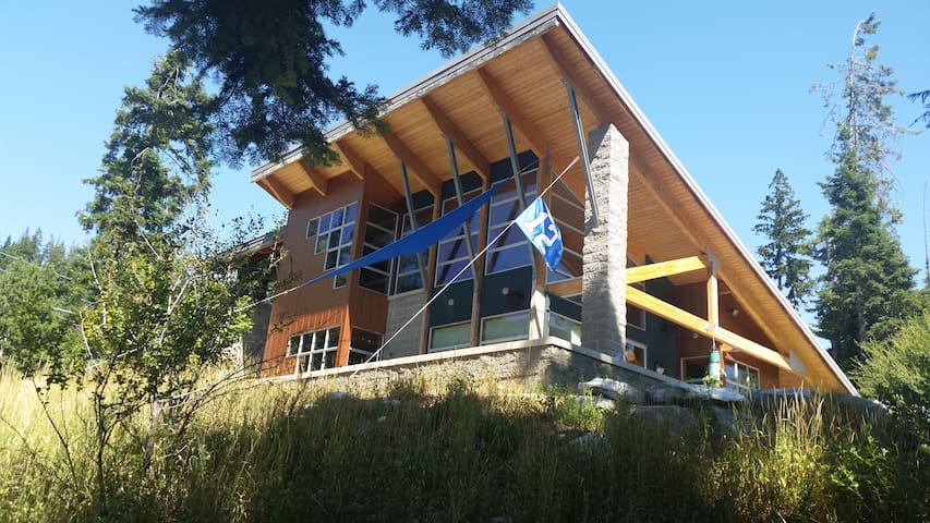 Leavenworth-Nason Ridge Retreat - Pet Friendly