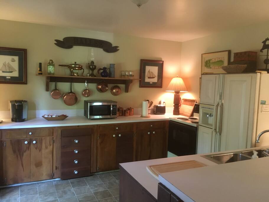 Fully equipped kitchen