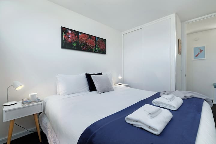 ห้องนอน 1 - เตียงคิงไซส์