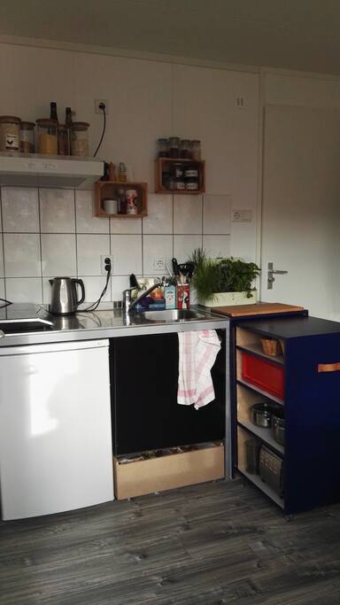 roll out cooking space