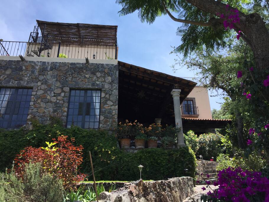 Casa Laguna