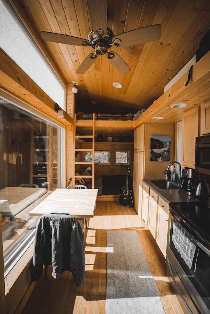 Mountainview Tiny House near Boone, NC Tiny houses for Rent in