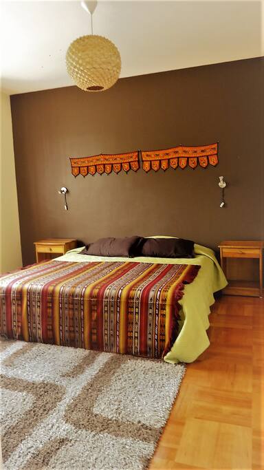 Cómoda cama tamaño king