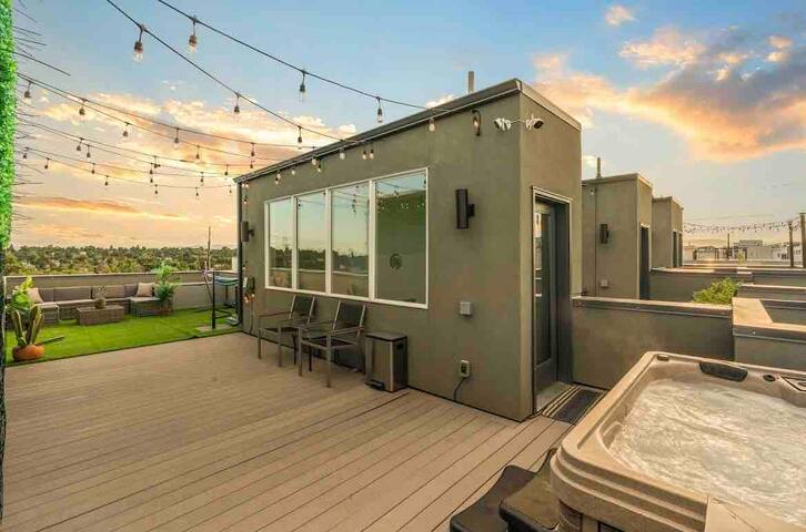 The Greenhouse | Rooftop Oasis gallery image 2