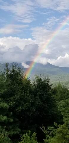 Asheville Home with Superb Mountain Views