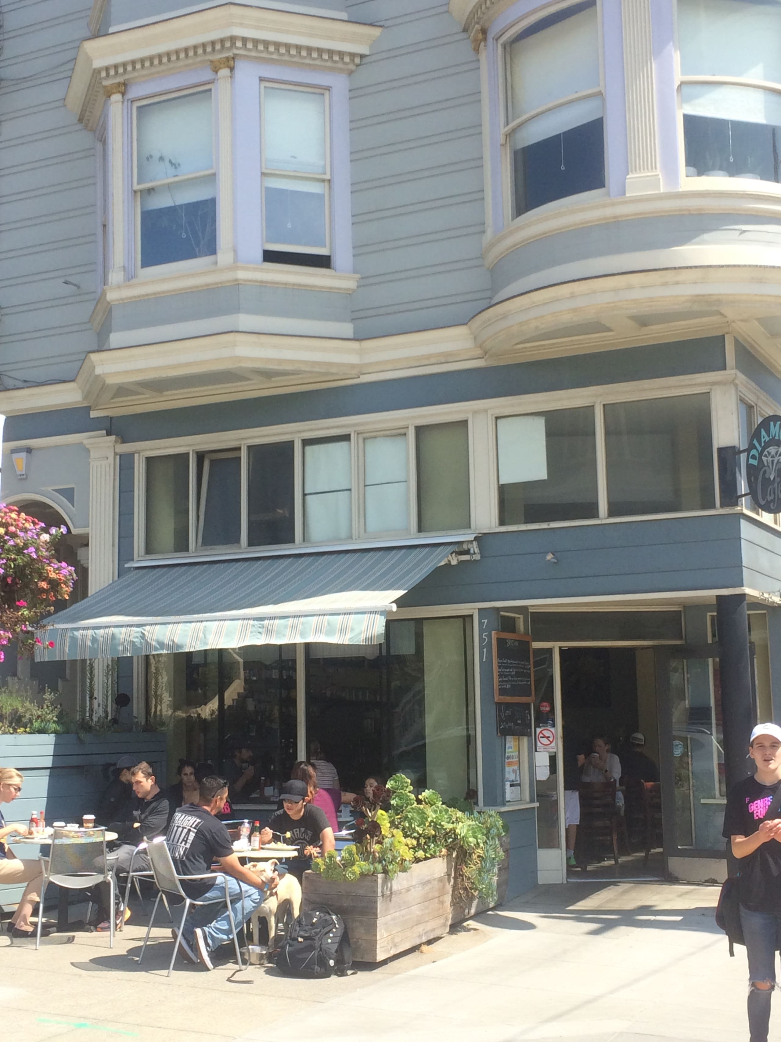 Home in San Francisco · ★4.75 · 2 bedrooms · 3 beds · 2 baths - Image 39