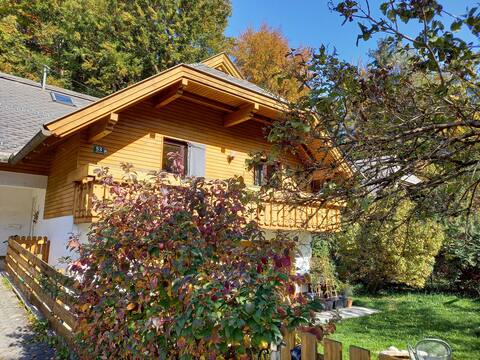 Vacation home *Marla Mae* near the lake