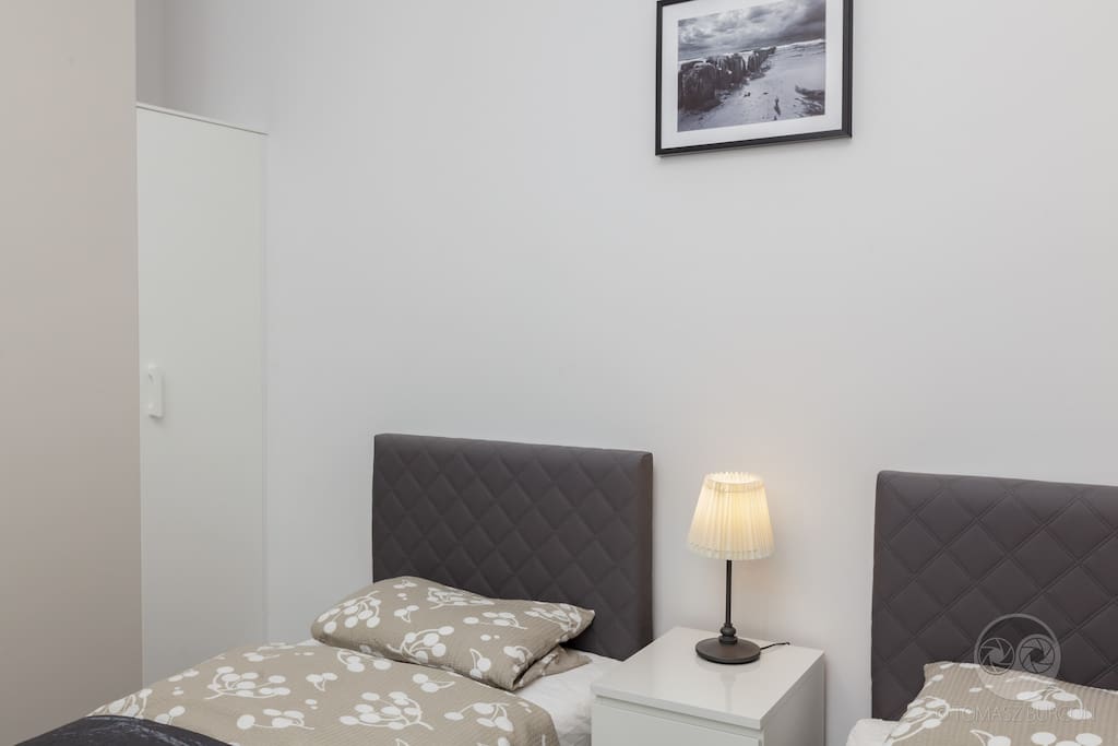 Sypialnia/Bedroom1