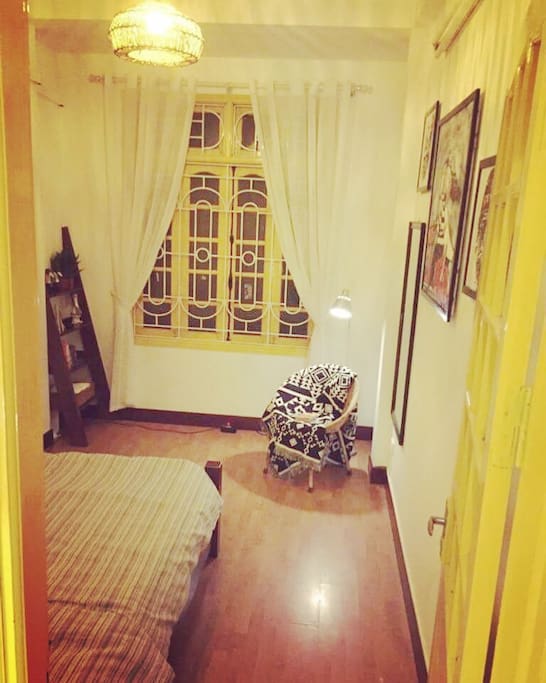 Its the Yellow room