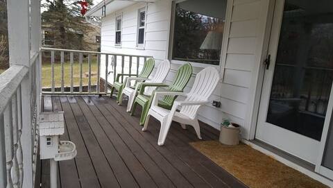 Charming Relaxing Raised Ranch