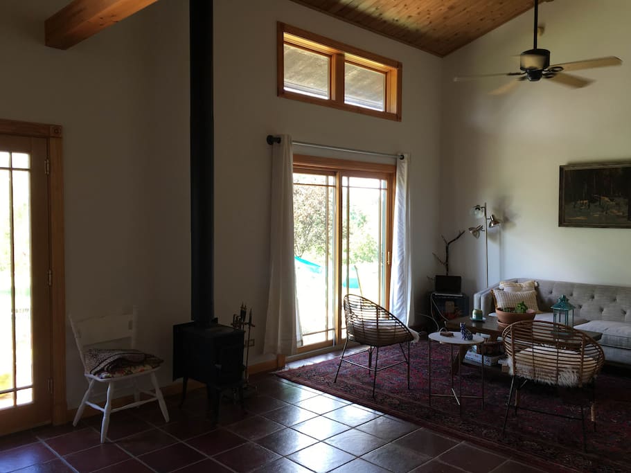 Livingroom and wood burning stove