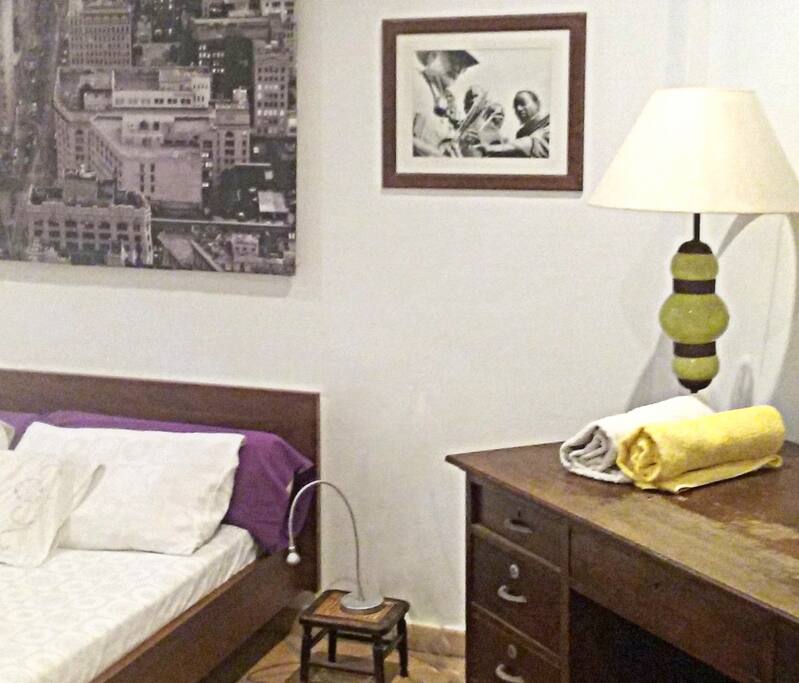 'Cuba' room